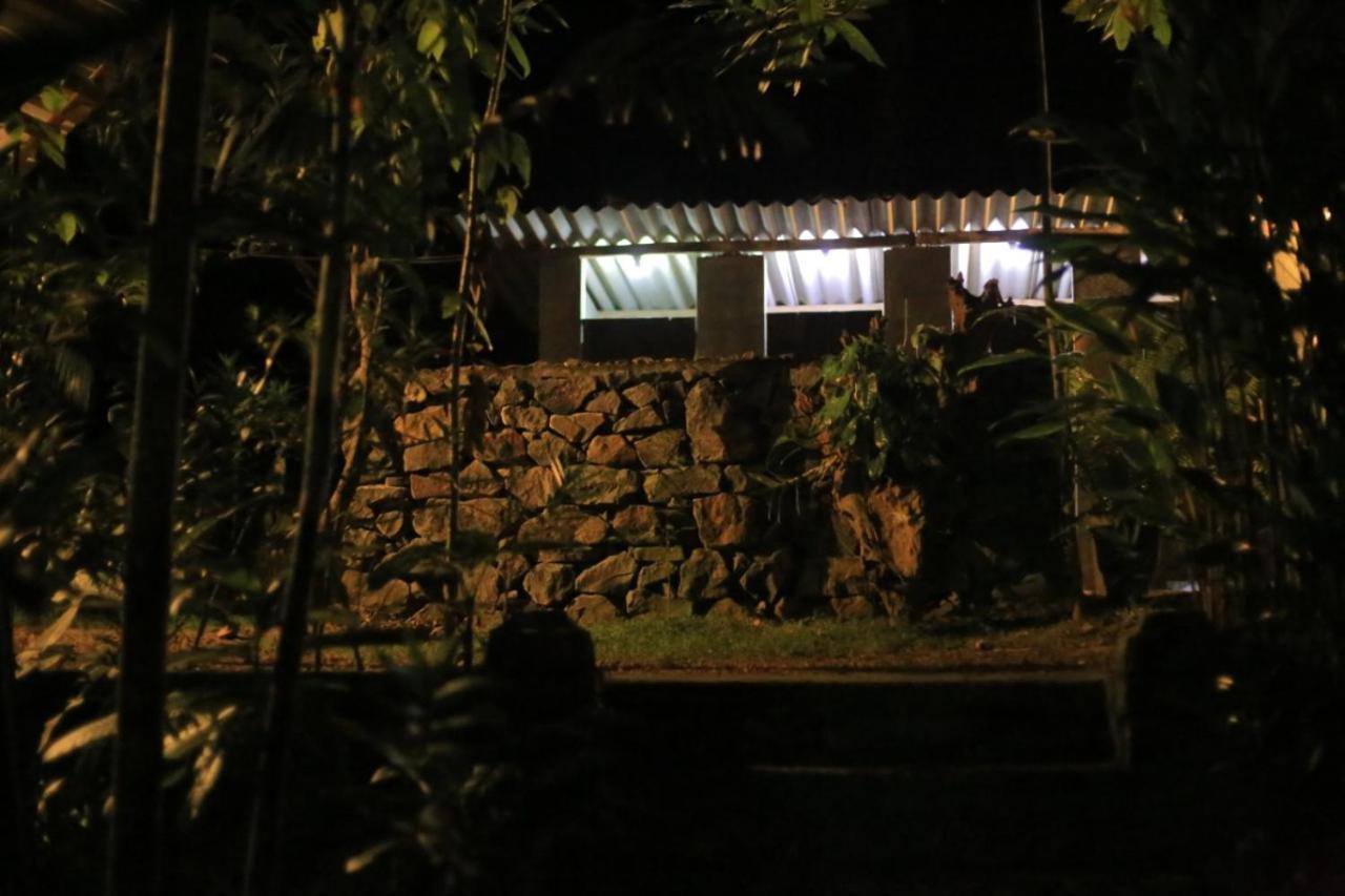 Hostel Hidden Well Hiriketiya Dikwella Exterior foto