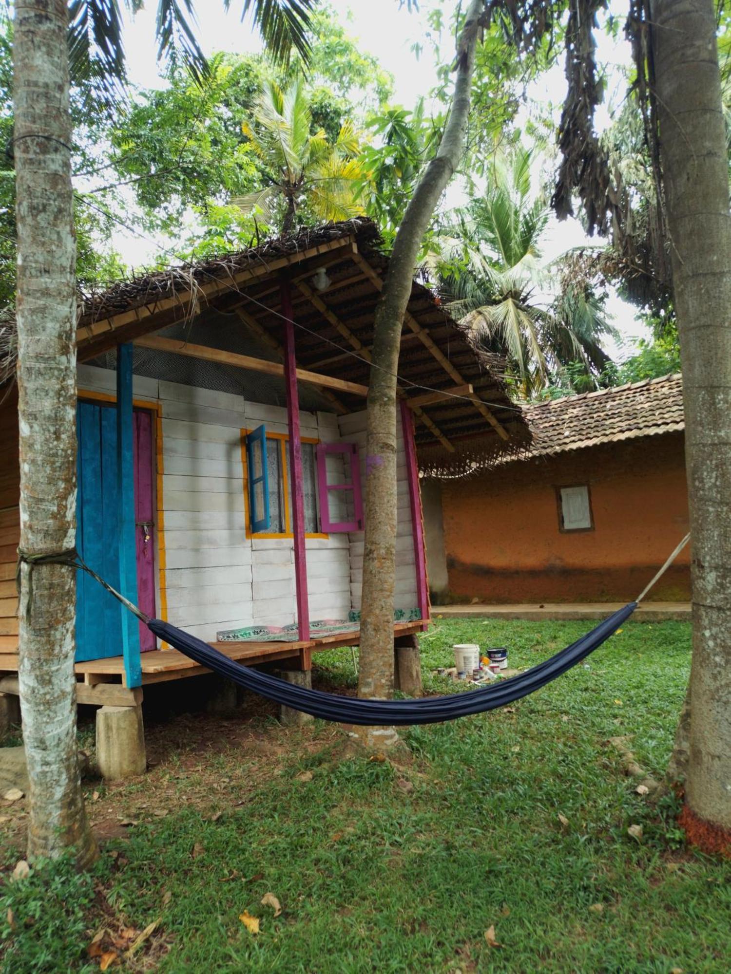 Hostel Hidden Well Hiriketiya Dikwella Exterior foto